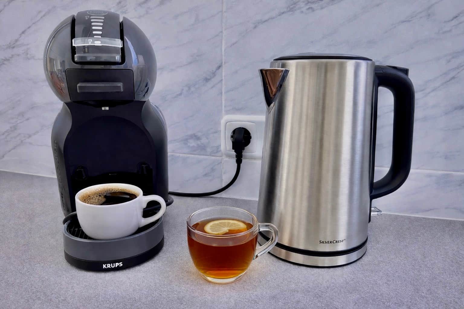 Koffiezetapparaat en waterkoker